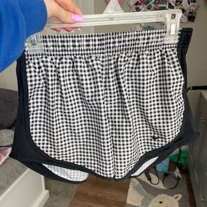 Never worn Nike athletic shorts!!